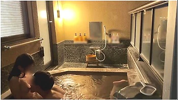 First Hot Spring Tripsex In A Stylish Open-air Bath At Nightjapanese Amateur Hentai