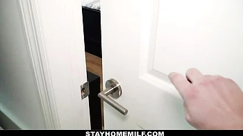 Fit babe with perfect round ass Lilith Morningstar fucked in POV