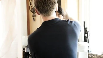 Slutty MILF with round ass Dana Vespoli spit roasted by two men