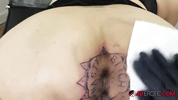 Kitty's asshole tattoo trailer