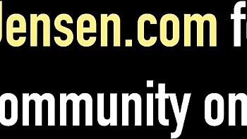 Jelena Jensen featuring Jelena Jensen and Briella Bounce's eating pussy video