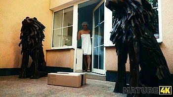 Charlie's cougar sex