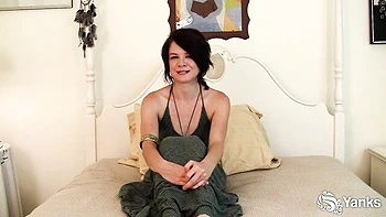 Rocking queen bee at watergasm porn