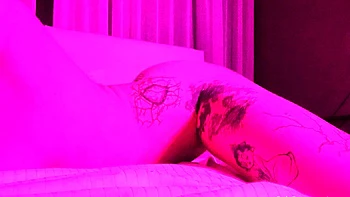 Amateur Webcam Chick Masturbates On Webcam More at