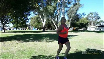 Sindy Silver fingers herself