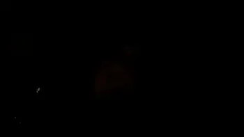 Dans une ruelle de Nice, Il me prend et me rempli ma chatte, après le cinema !