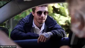 Small chat with bully turns into big dicking for a MILF