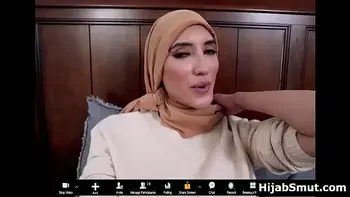 Arab virgin keeps her hajib on while fucking christian guy