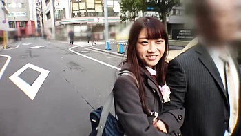 0010823_制服着衣 ディープキス 美少女JKなどが含まれている