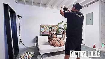 Big Ass Fucked Dirt With Voluptuous And From - Jay Bangher And Miss Raquel