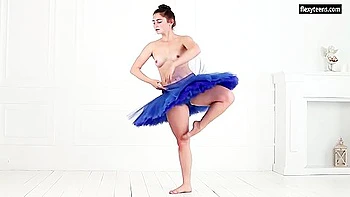 Admirable Baby At Sporty Girl Dirt - Baby Doll