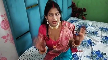 Indian Coupleshares Bed With Stepmom While His Stepsister Hides