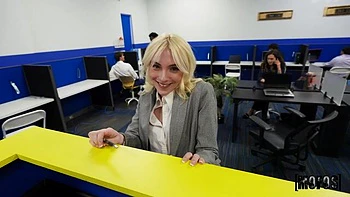 Rosy Lola Pearl and Amber Maddie's big cock porn