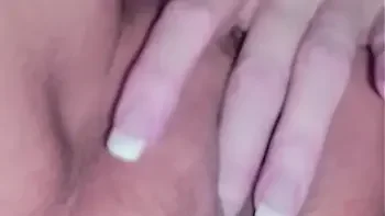 I make donald Worship My Pussy... Agness