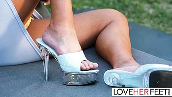 Love Her Feet - kinky trailer