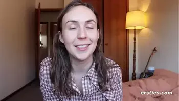 Olive Shows Us Her Hairy Bush