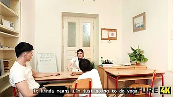 Attractive Melody's seduced dirt