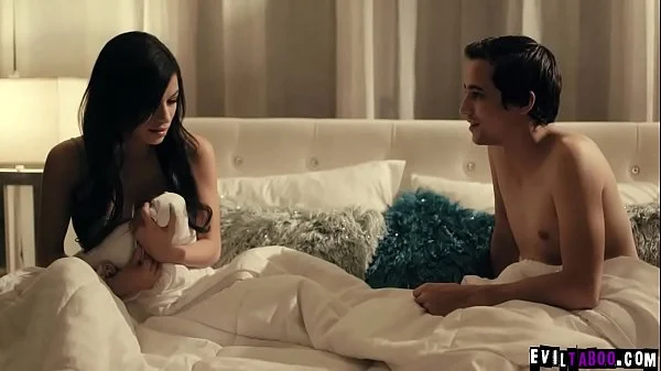 Savannah Sixx went to her bffs house and met her stepbro Ricky Spanish. She found out that her besftriends betrayal so she fucks with her stepbro.