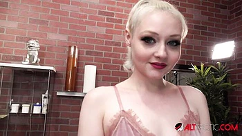 Reality xxx with ravishing Arielle Aquinas from AltErotic