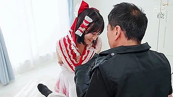 Reimu Cosplay