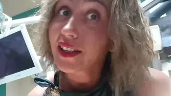 DENTIST'S BOSSY TREATMENT to her INNOCENT BROKE PATIENT:FURIOUS ROUGH SEX,SCREAMING AND till her PUSSY gets DESTROYED.PAINFUL ANAL CREAMPIE Amateur Hardcore Sextape 100% (CONSENSUAL ROLEPLAY,INTRO ENDS AT 1:30) - FULL VERSION IN RED SECTION