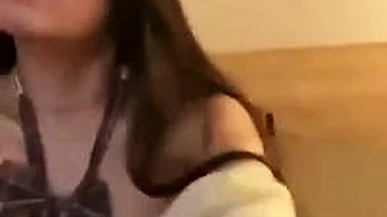 Blonde BBW with Huge Ass Pissing Amateur