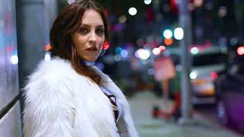 Brunette MILF Sandra Luberc gets nasty with Manuel Ferrara