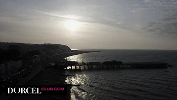 Blonde Stunner Simon Kitty Fucked in Threesome