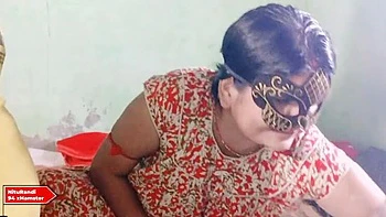 Hot Desi Stepmom Fucks Stepson’s Friends Doggy & Missionary