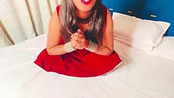 Young Indian Girl's Deep BJ and Hard Fuck by Bad Santa - Homemade