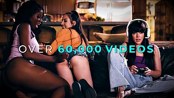 Steamy All-Girl Massage: Serena Blair & Alex Coal Lick Pussy