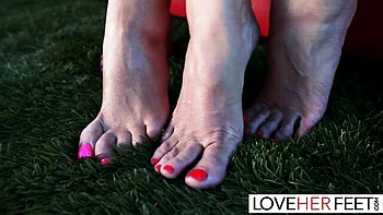 Brittany Andrews and Victoria Zdrok’s Kinky Foot Fetish Fun