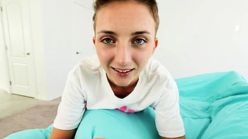 The stepdaughter, Macy Meadows, enjoys her stepfather's peni