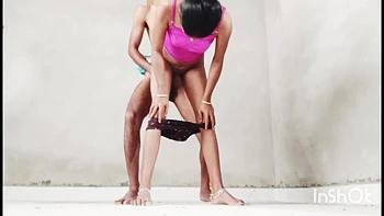 Desi Bhabhi Fucked Hard in Village Building