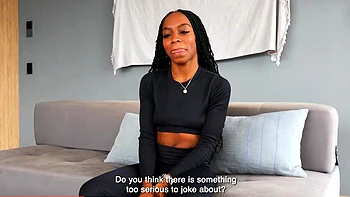 Latina ébano apretada follada duro por enorme polla negra