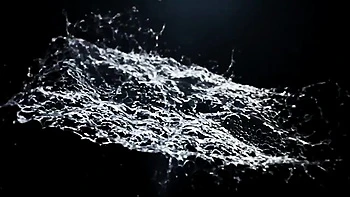 Jeune Tchèque suce et pisse en hardcore