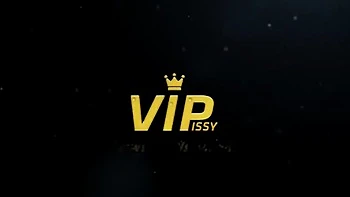 Vanessa Hell fickt mit Pisse und Sperma im Mund