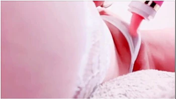 Japanese Milf Licks Pussy & Masturbs Solo