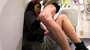 День рождения: минет и трах в собачку