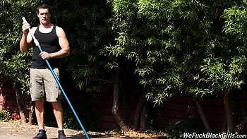 Pool Boy & Pizza Guy Fuck Anne Amari: BJ & Creampie