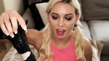 Kenzie Taylor's Hardcore Fuck Session