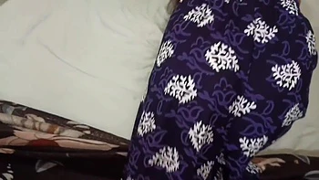 Sali Gets Big Cock Handjob with Hindi Audio