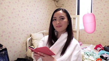 Shy Kanna Surrenders to Vibrator, Blowjob & Squirting