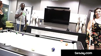 Sara Jay latina peituda fodida por Nicky Ferrari