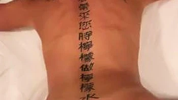 Райли Рид дрочит и трахается сзади в POV