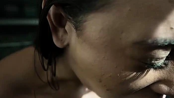 Иса Грей дала жесткий минет и меня пробило на спермотечение