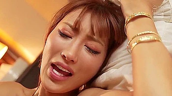 Milf japonesa quer pau grande