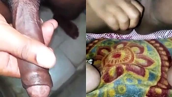 Indian Bhabhi Fucking Hot on Video Call