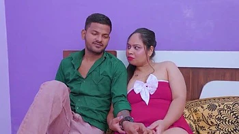 Indian Desi GF Fucks Boyfriend's Friend at Home with Clear Hindi Audio