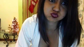 Greek Amateur Webcam Tease